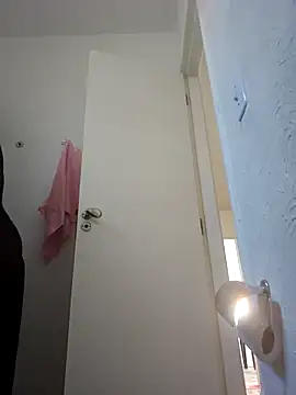 sarinharegina21 online show from January 7, 9:23 am