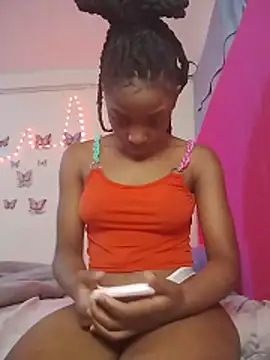 smily sophia online show from May 9, 10:17 am