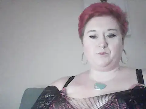 BustyRedxx online show from February 25, 10:47 am