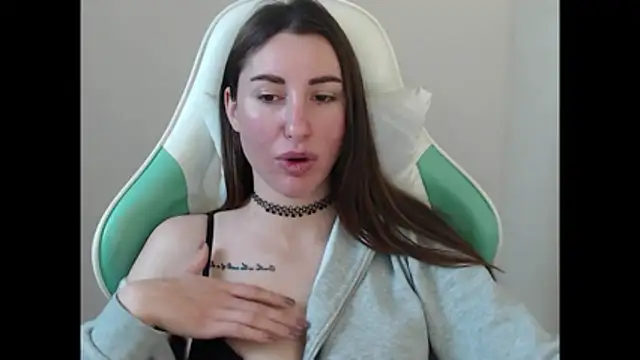 cammila horn online show from January 13, 1:48 pm