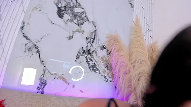 NatashaTaylor1 online show from January 17, 2:35 pm