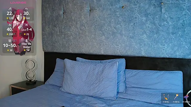 Evangeline heell online show from April 6, 1:45 pm