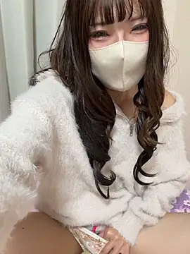 ri wan online show from April 10, 1:28 pm