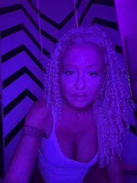 Natasha holz online show from April 7, 12:12 am