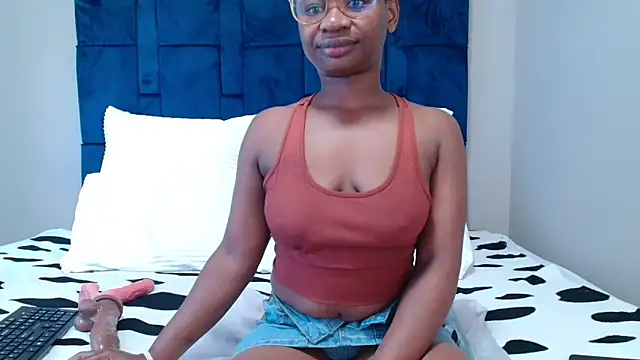 Sweetjuicyclitoris online show from April 29, 9:34 am