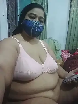 momo loves online show from May 10, 1:57 pm