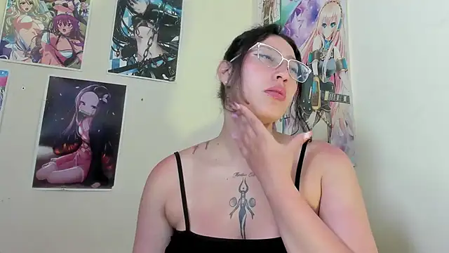 abril onnel online show from October 15, 7:05 pm