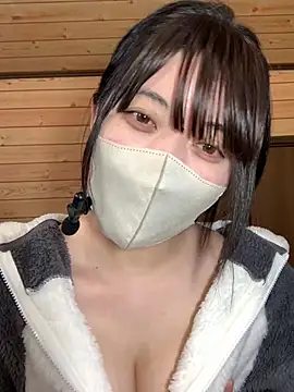 minami room online show from February 3, 6:22 am