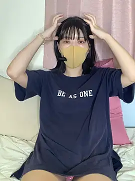 minami room online show from May 20, 6:21 am