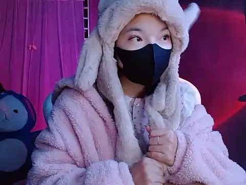 -Tamy- online show from February 8, 5:16 pm