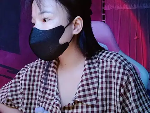 -Tamy- online show from March 22, 1:50 pm