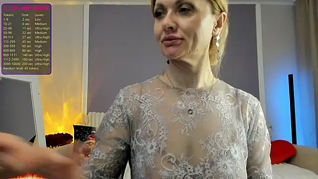 Monika-peach online show from April 29, 2:37 am