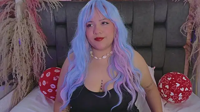 Missy 22  online show from March 9, 2:09 pm