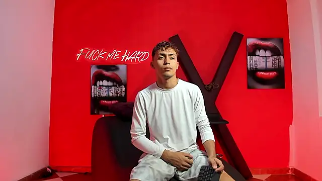 AVENGER BOYS2026 online show from February 17, 1:16 am