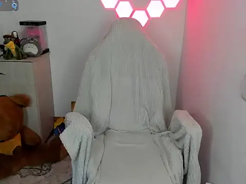 emillyaqua online show from January 10, 10:36 pm