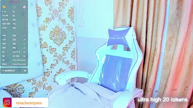 pinky  bunny online show from May 8, 2:48 am