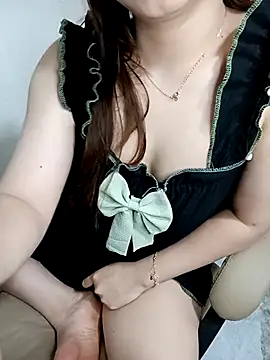 ChanChanLy online show from March 21, 3:17 pm