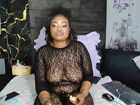Sexy Doll xXx online show from May 6, 3:21 am