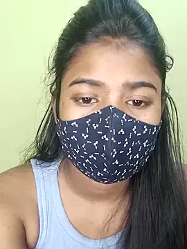 trinasa online show from February 18, 8:30 pm