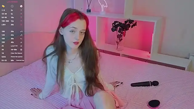 Or1anna online show from January 9, 6:45 pm