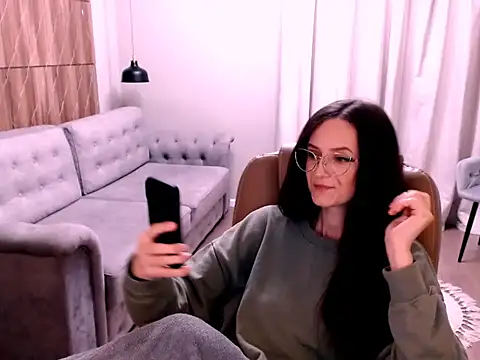 amazingYzza online show from January 9, 1:37 pm