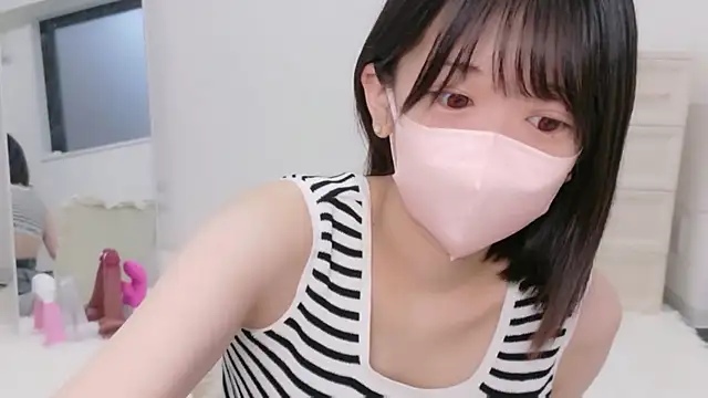 yuruchan  online show from March 9, 8:28 am