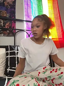 Tamiii420 online show from March 11, 7:38 pm