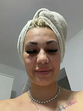 AlmaRusell online show from January 13, 8:18 am