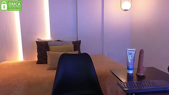 Chel Stone online show from March 26, 1:52 am