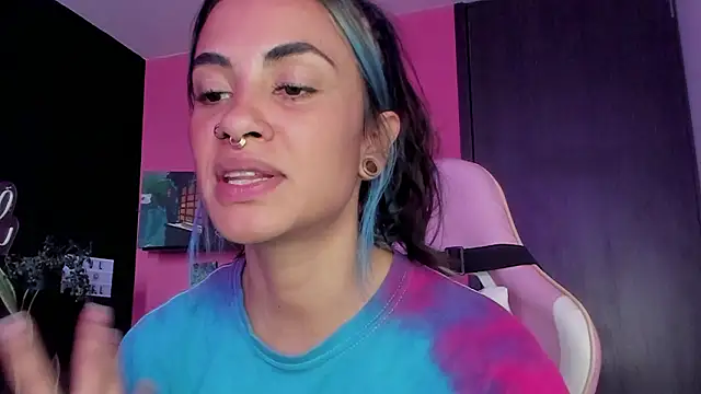 azula lillet online show from February 3, 9:51 pm