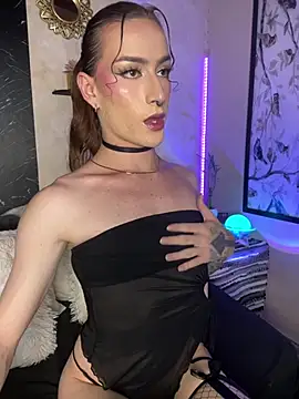 Alana Stone online show from May 15, 8:22 pm