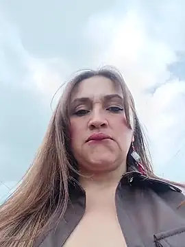 Alejandra N online show from April 1, 3:31 pm