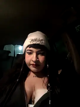 RoseNubble online show from April 2, 9:34 pm