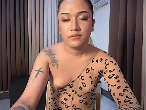 savanna pleasure online show from May 16, 10:36 am