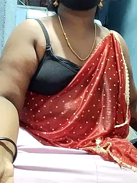 divyasree1431 online show from May 15, 6:21 pm