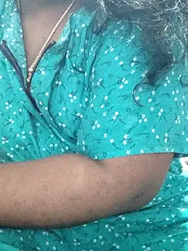 divyasree1431 online show from May 9, 7:10 am