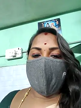 Tamil Hot Priya online show from April 9, 6:35 pm