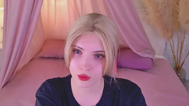 Yayaa Love online show from March 27, 1:56 pm