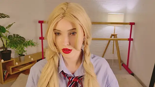 Yayaa Love online show from March 16, 7:29 pm