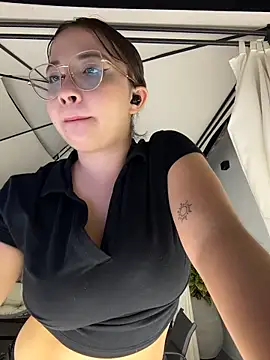 AliciaWhite nt online show from May 23, 1:48 am