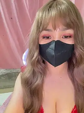 -Violet-t online show from May 25, 2:05 pm