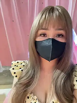 -Violet-t online show from March 25, 2:42 pm