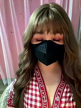 -Violet-t online show from January 9, 1:15 pm