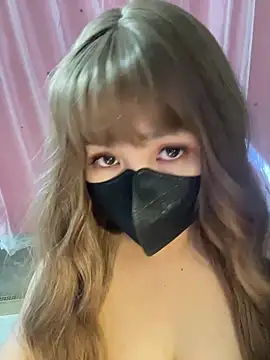 -Violet-t online show from May 23, 1:31 pm
