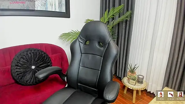 VictoriaPaker online show from April 6, 12:17 pm