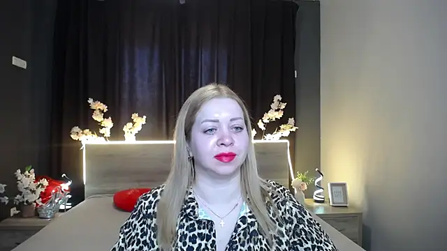 OliviaVerr online show from March 26, 1:13 pm