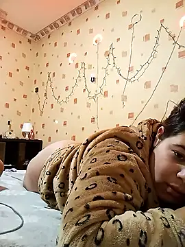 melaniatoto online show from January 11, 10:15 pm