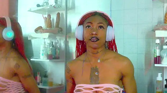 DaniaMarcell online show from May 24, 9:36 pm