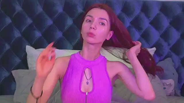 VanessaVienne online show from May 18, 4:13 pm