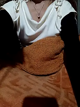 hoahong2 online show from January 10, 10:42 am